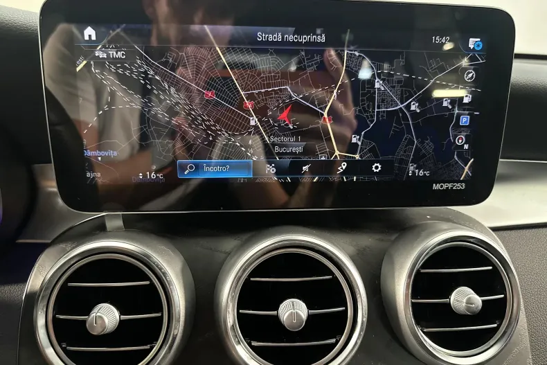 Mercedes-Benz GLC din 2021 cu 94.172 km - oferta MER134168 - foto 19