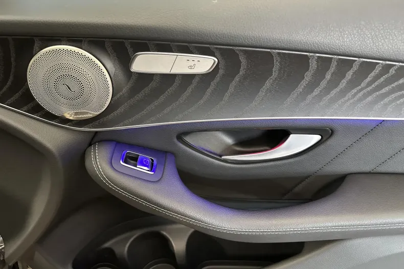 Mercedes-Benz GLC din 2021 cu 94.172 km - oferta MER134168 - foto 24