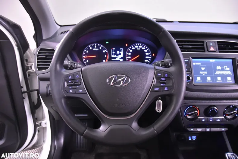 Hyundai i20 din 2019 cu 84.812 km - oferta HYU134179 - foto 16
