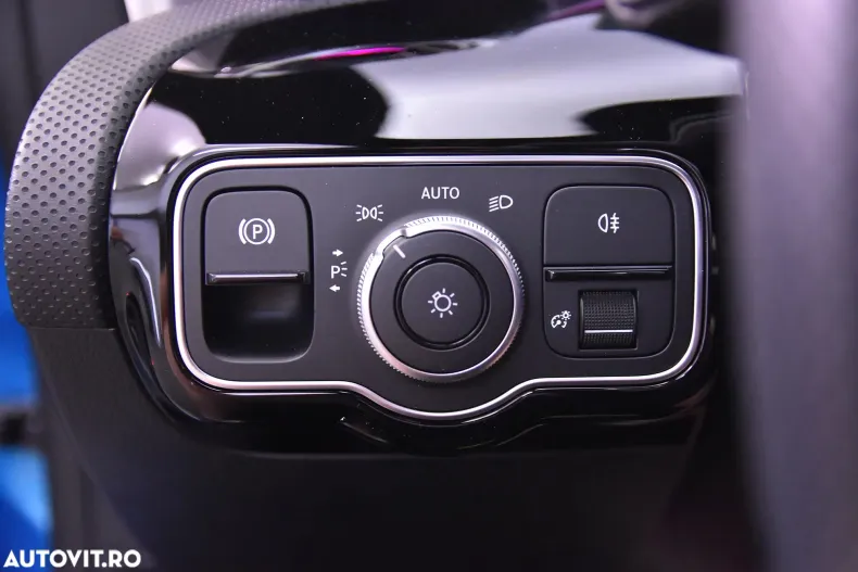 Mercedes-Benz CLA din 2024 cu 13.655 km - oferta MER134193 - foto 15