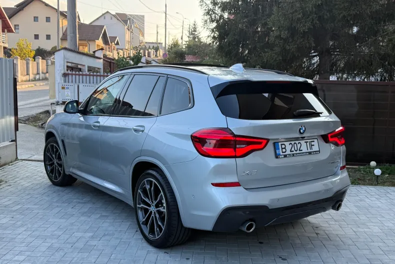 BMW X3 din 2021 cu 44.702 km - oferta BMW134208 - foto 2