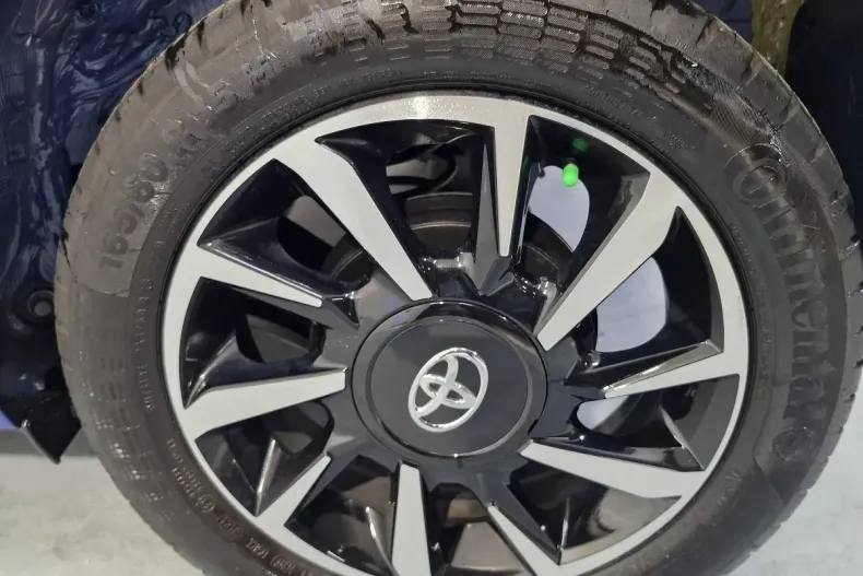 Toyota Aygo din 2022 cu 10.900 km - oferta TOY134210 - foto 4