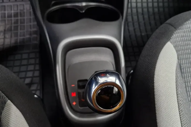 Toyota Aygo din 2022 cu 10.900 km - oferta TOY134210 - foto 8