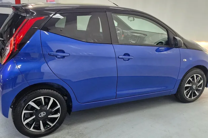 Toyota Aygo din 2022 cu 10.900 km - oferta TOY134210 - foto 18
