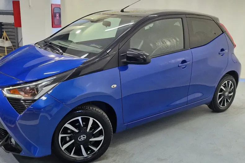 Toyota Aygo din 2022 cu 10.900 km - oferta TOY134210 - foto 19