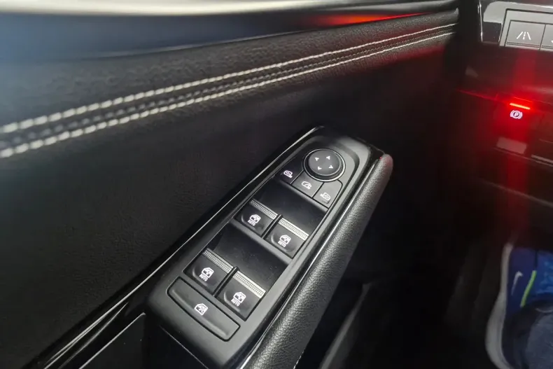 Renault Austral din 2023 cu 27.473 km - oferta REN134212 - foto 10