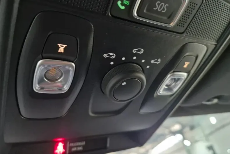 Renault Captur din 2024 cu 634 km - oferta REN134219 - foto 4