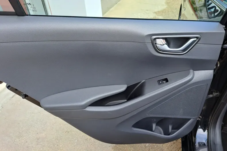 Hyundai IONIQ din 2019 cu 104.975 km - oferta HYU134222 - foto 17