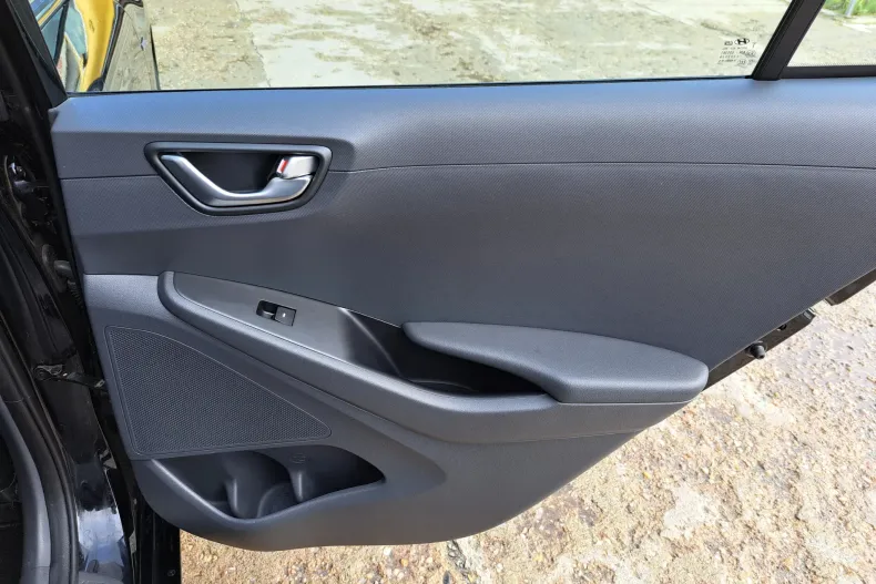 Hyundai IONIQ din 2019 cu 104.975 km - oferta HYU134222 - foto 20