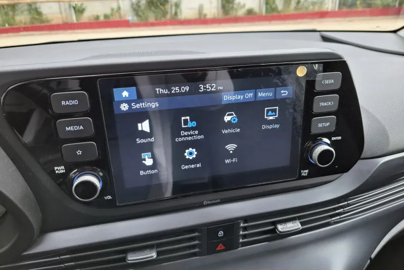 Hyundai i20 din 2021 cu 75.199 km - oferta HYU134223 - foto 12