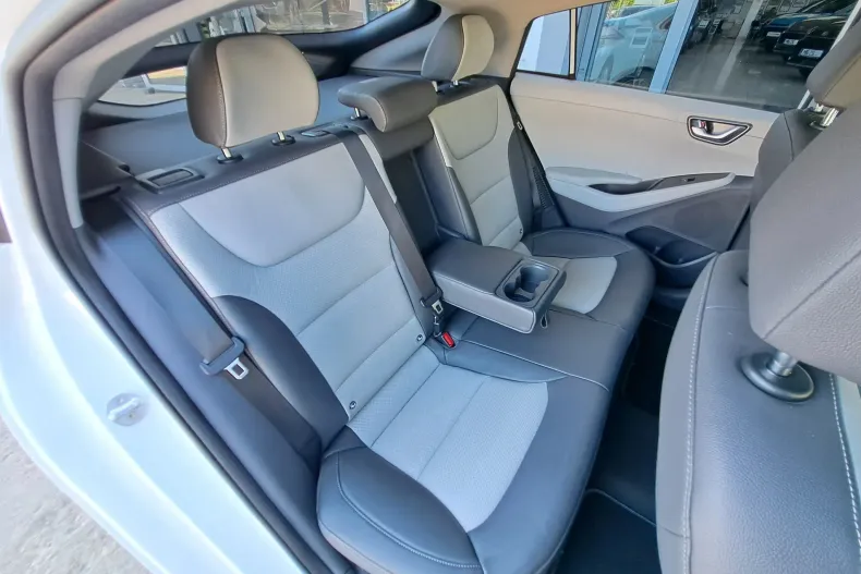 Hyundai IONIQ din 2020 cu 99.843 km - oferta HYU134225 - foto 25