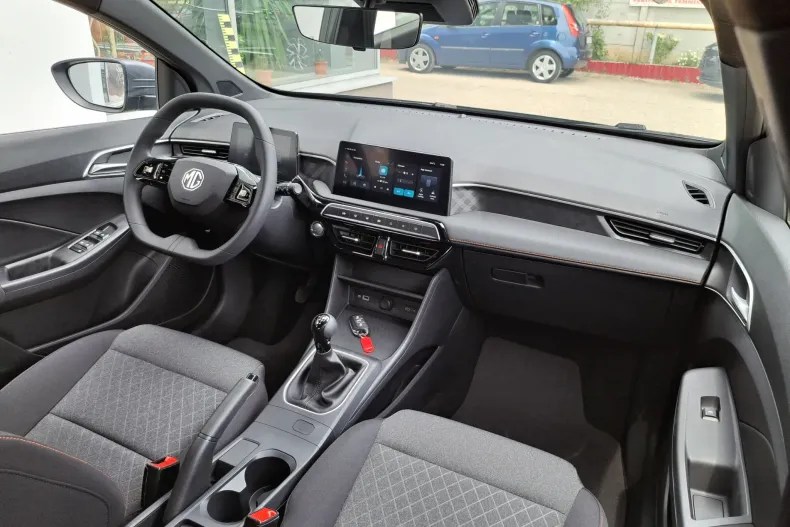 MG MG3 din 2024 cu 125 km - oferta MG0134227 - foto 26