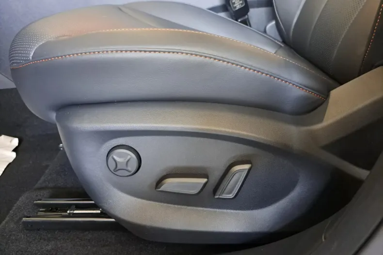 MG HS din 2025 cu 1 km - oferta MG0134228 - foto 15