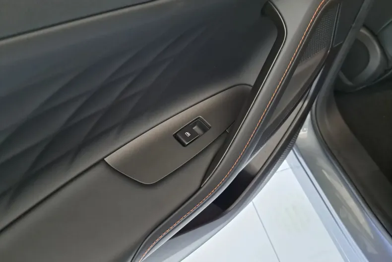 MG HS din 2025 cu 1 km - oferta MG0134228 - foto 17