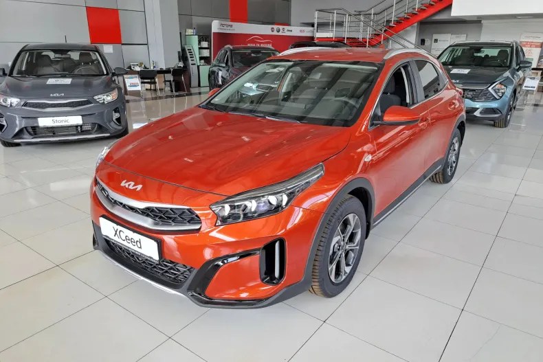 Kia XCeed din 2024 cu 1 km - oferta KIA134231 - foto 2