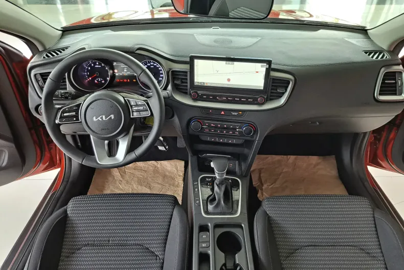 Kia XCeed din 2024 cu 1 km - oferta KIA134231 - foto 7
