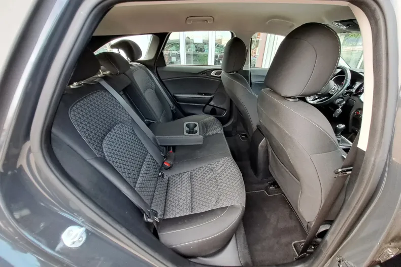 Kia Ceed din 2021 cu 109.922 km - oferta KIA134233 - foto 21