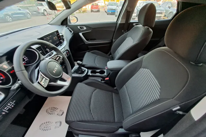Kia XCeed din 2023 cu 1 km - oferta KIA134236 - foto 15