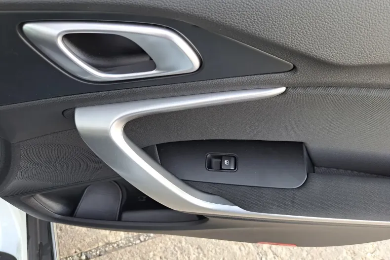 Kia XCeed din 2023 cu 1 km - oferta KIA134236 - foto 23