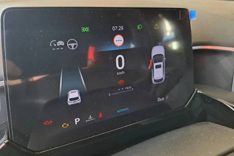 MG MG3 din 2024 cu 1 km - oferta MG0134237 - foto 12