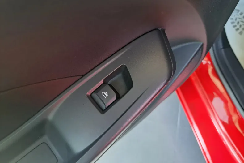 MG MG3 din 2024 cu 1 km - oferta MG0134237 - foto 17