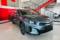 Kia XCeed din 2023 cu 1 km - oferta KIA134238 - foto 1