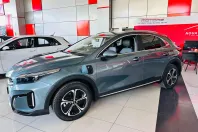 Kia XCeed din 2023 cu 1 km - oferta KIA134238 - foto 3