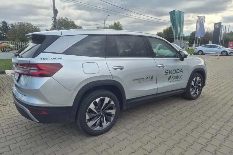 Skoda Kodiaq din 2025 cu 8.085 km - oferta SKO134241 - foto 4
