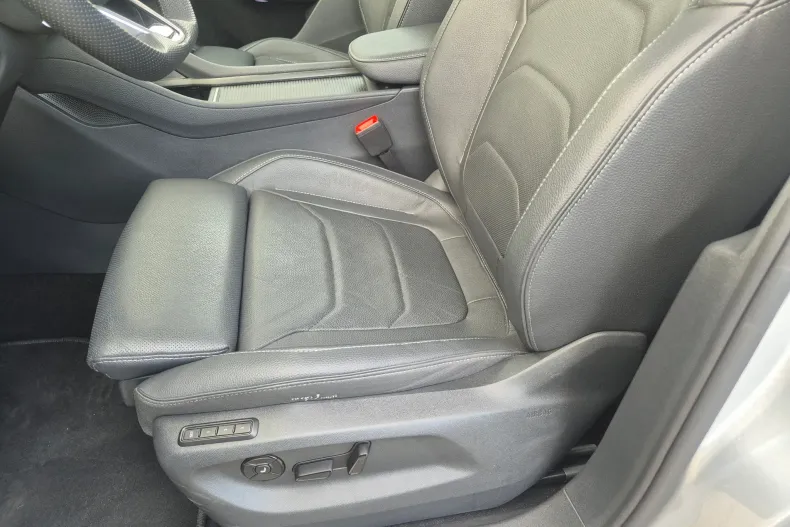 Skoda Kodiaq din 2025 cu 8.085 km - oferta SKO134241 - foto 28