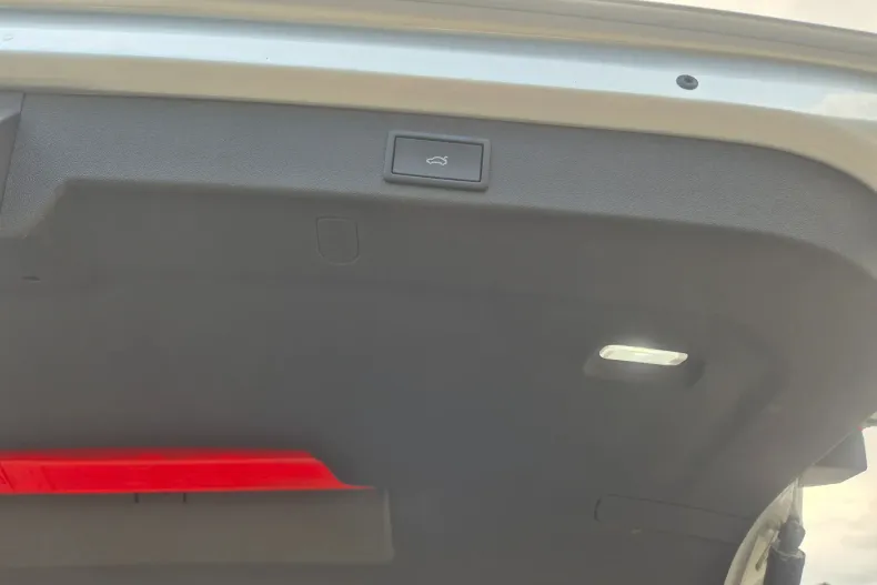 Skoda Kodiaq din 2025 cu 8.085 km - oferta SKO134241 - foto 33