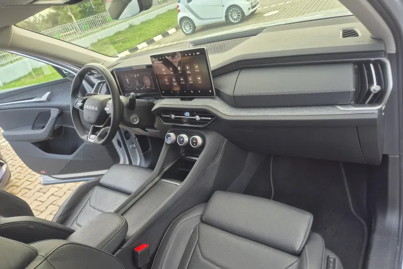 Skoda Kodiaq din 2025 cu 8.085 km - oferta SKO134241 - foto 36