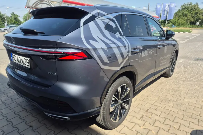 MG HS din 2024 cu 1.600 km - oferta MG0134242 - foto 5