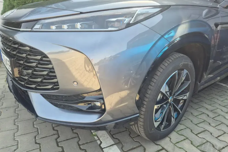 MG HS din 2024 cu 1.600 km - oferta MG0134242 - foto 6