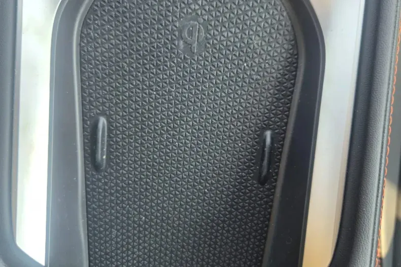 MG HS din 2024 cu 1.600 km - oferta MG0134242 - foto 23