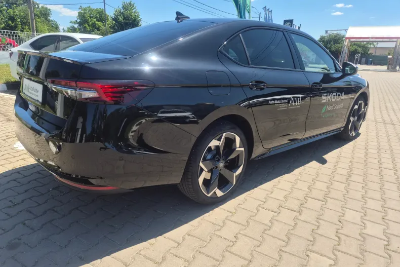 Skoda Superb din 2025 cu 2.000 km - oferta SKO134244 - foto 5