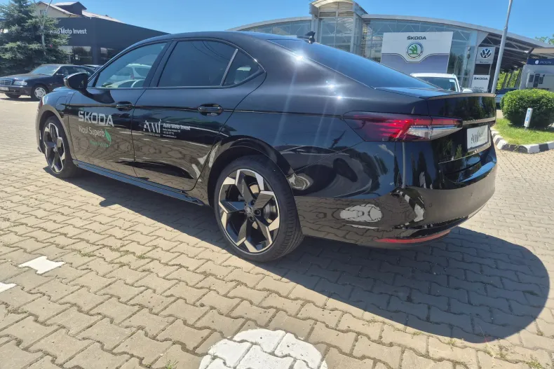 Skoda Superb din 2025 cu 2.000 km - oferta SKO134244 - foto 6