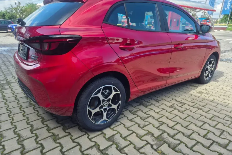 MG MG3 din 2024 cu 879 km - oferta MG0134245 - foto 4