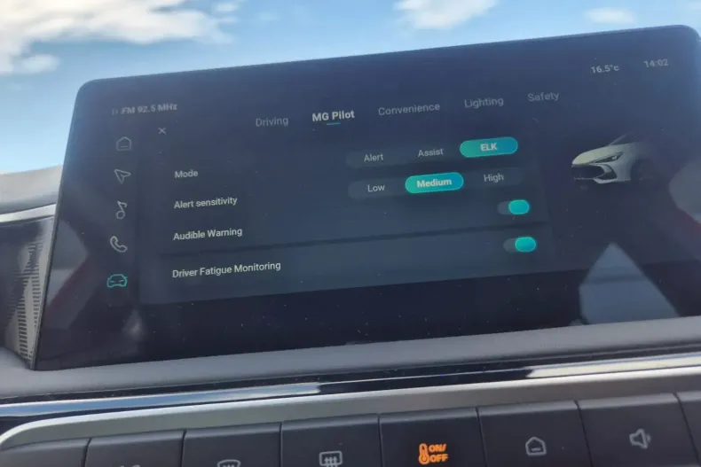 MG MG3 din 2024 cu 879 km - oferta MG0134245 - foto 13