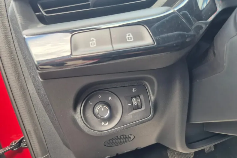 MG MG3 din 2024 cu 879 km - oferta MG0134245 - foto 24