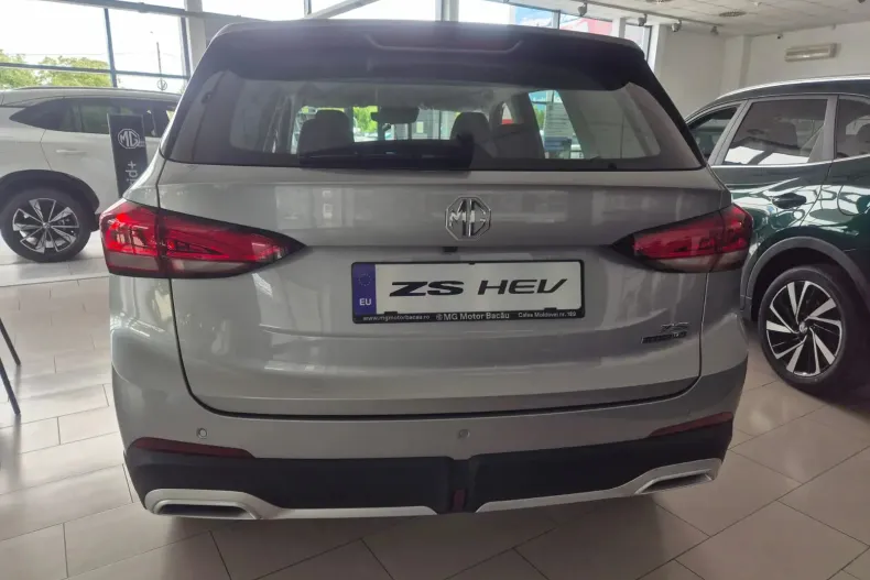 MG ZS HEV din 2024 cu 10 km - oferta MG0134246 - foto 8