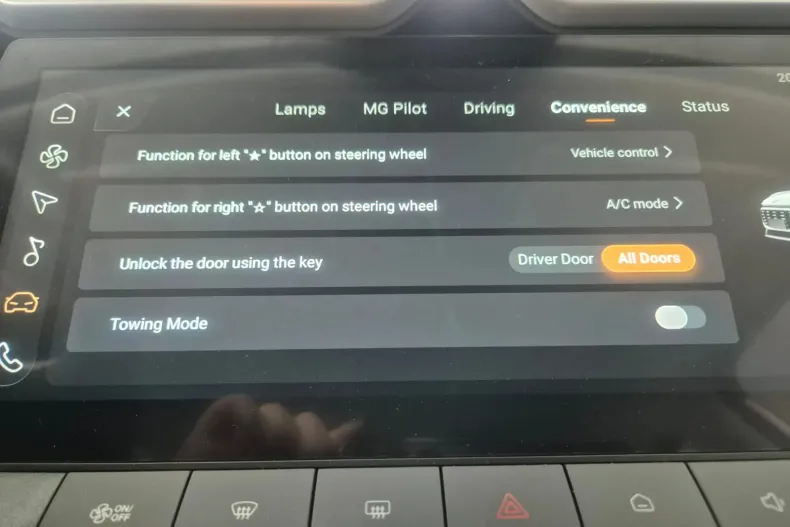 MG ZS HEV din 2024 cu 10 km - oferta MG0134246 - foto 18