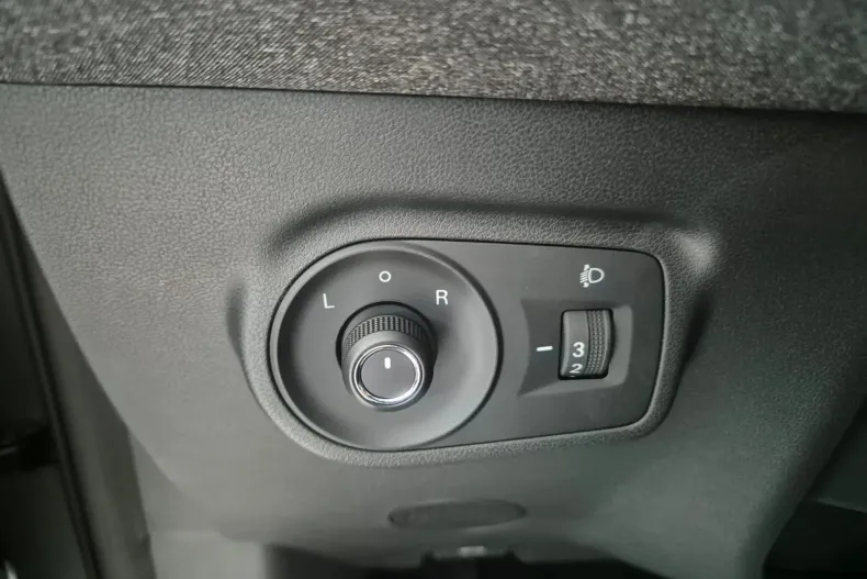 MG ZS HEV din 2024 cu 10 km - oferta MG0134246 - foto 33