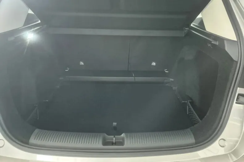 MG ZS HEV din 2024 cu 10 km - oferta MG0134246 - foto 36