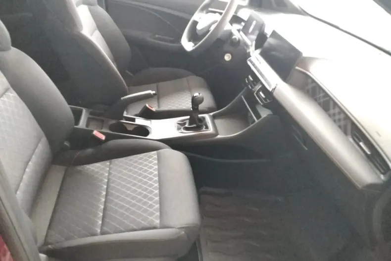 MG MG3 din 2024 cu 2.110 km - oferta MG0134248 - foto 11