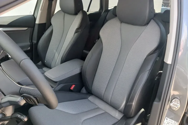 Skoda Enyaq din 2024 cu 15.800 km - oferta SKO134250 - foto 18