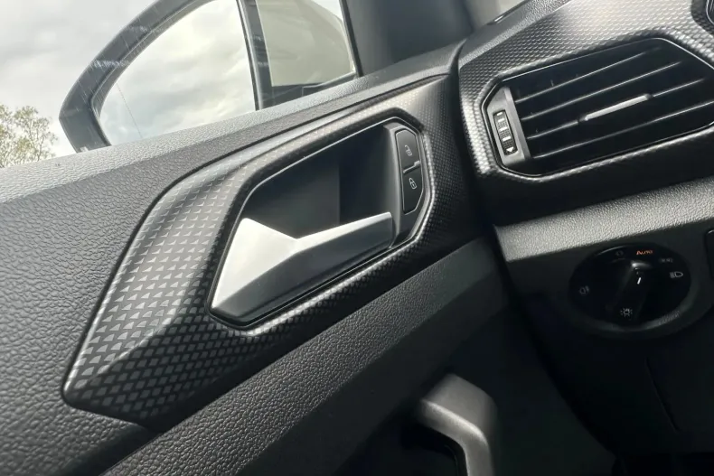 Volkswagen T-Cross din 2023 cu 92.000 km - oferta VOL134252 - foto 30