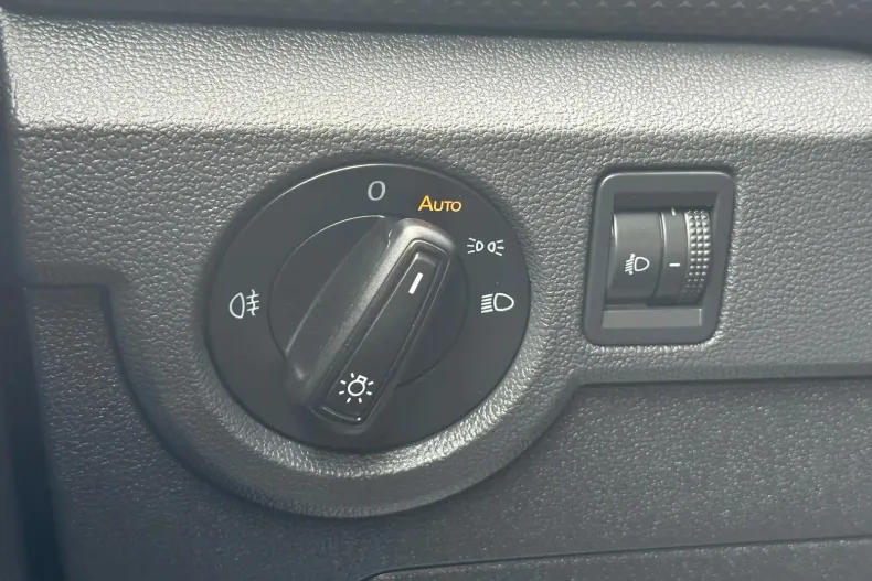 Volkswagen T-Cross din 2023 cu 92.000 km - oferta VOL134252 - foto 31