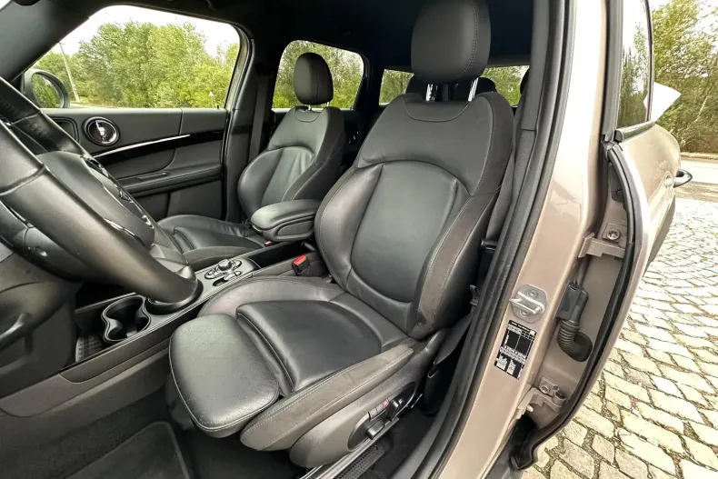 MINI Countryman din 2022 cu 74.000 km - oferta MIN134254 - foto 7