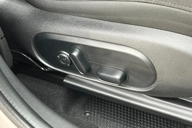 MINI Countryman din 2022 cu 74.000 km - oferta MIN134254 - foto 19