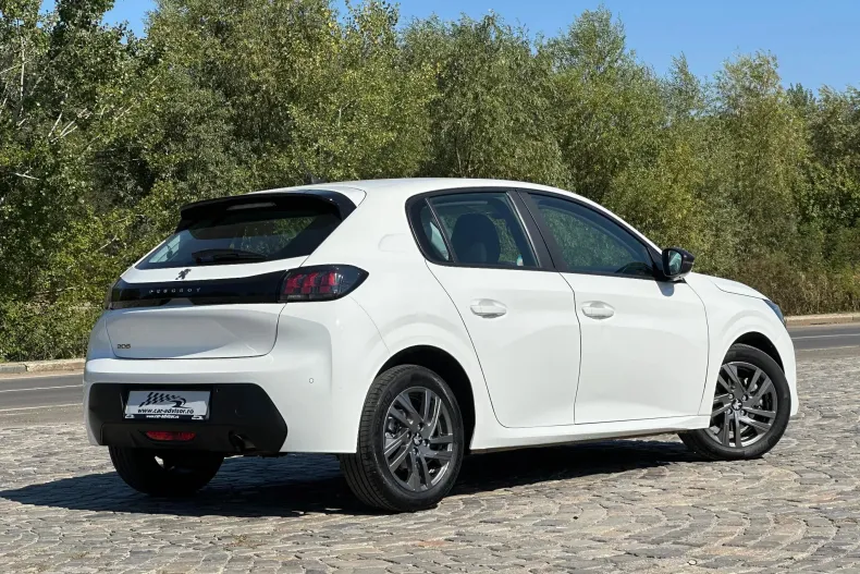Peugeot 208 din 2022 cu 110.000 km - oferta PEU134259 - foto 4
